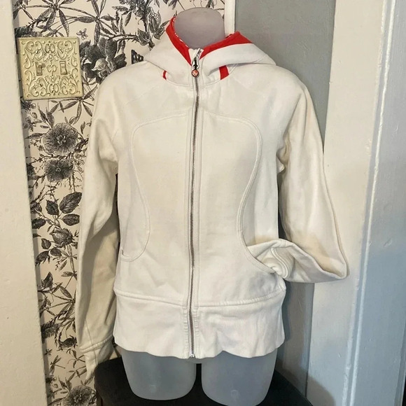 lululemon athletica Tops - 2010 Lululemon special edition scuba hoody rare